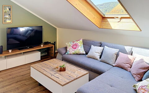 Annette: Mueble, Diseño De Interiores, Sofá, Piso, Madera, Suelo, Sala, Habitación, Casa, Encendiendo