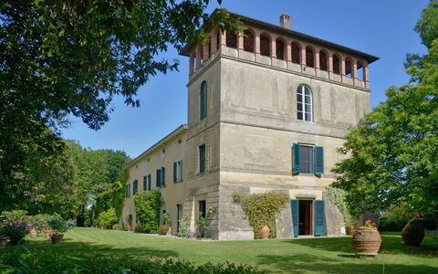 Villa Gioli: Arbusto, Jardín, Inmuebles, Césped, Paisajismo, Yarda, Hacienda, Mansión, Villa, Cobertura