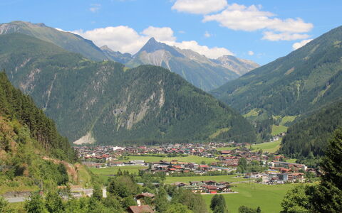 Eberharter am Schweinberg: Montaña, Accidentes Geográficos Montañosas, Colina, Cordillera, Paisaje Natural, Tierras Altas, Paisaje, Valle, Hill Station, Ecorregión