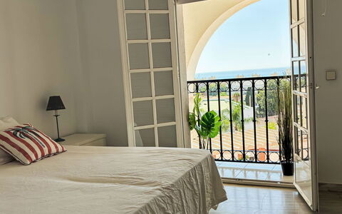 Los Arcos: Mueble, Diseño De Interiores, Piso, Suelo, Habitación, Departamento, Cama, Habitación, Casa, Lecho