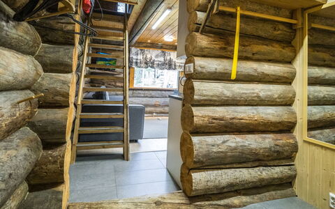 Nelostupa B: Madera, Techo, Cuarto De Troncos, Madera Dura, Manchas De Madera, Tablón, Haz, Maderas, Material Natural, Desván
