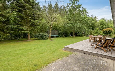 Matthea - 2.9Km from the Sea: Madera, Techo, Casa, Casa, Arquitectura, Vía Muerta, El Terreno Del Lote, Cabaña, Cobertizo, Edificios Del Jardín