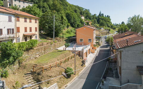 Dimora Polle di Malbacco: Pared, Edificio, Superficie De La Carretera, Casa, Barrio Residencial, Barrio, Casa, By, Área Rural, Asentamientos Humanos