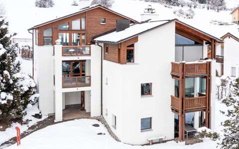 Casa Collina 5I-02: Nieve, Casa, Invierno, Congelación, Cabaña, Balcón, Pendiente, Estación De Esquí, Capa De Hielo