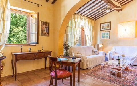 La Casa Dell'Artista 6: Mueble, Diseño De Interiores, Pared, Piso, Sofá, Suelo, Mesa, Habitación, Techo, Sala