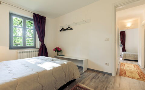 Villa Ninfeo 10+4: Mueble, Diseño De Interiores, Cama, Habitación, Madera, Piso, Suelo, Habitación, Techo, Sábana