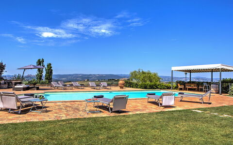Casal del Salice 10: Azul, Piscina, Recurso, Eco Hotel, Sombra, Inmuebles, Hotel, Hacienda, Sunlounger, Paisajismo