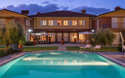 Villa Gabri 8: Piscina, Recurso, Inmuebles, Villa, Eco Hotel, Thermae, Mueble Para Exteriores, Patio, Mansión, Hacienda