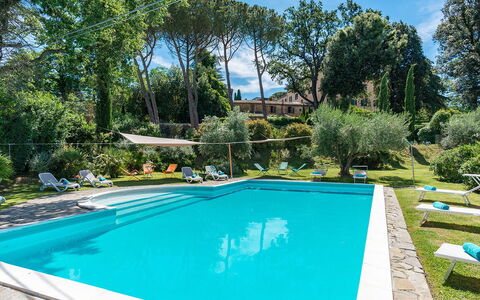Villa Lemura 16+4: Piscina, Recurso, Inmuebles, Eco Hotel, Thermae, Mueble Para Exteriores, Hacienda, Villa, Jardín, Casa De Campo