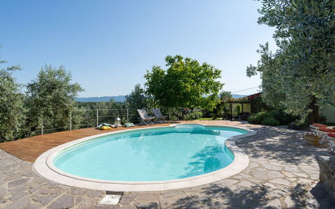 Buca delle Fate 8: Azul, Piscina, Mueble Para Exteriores, Mueble, Recurso, Eco Hotel, Silla, Sombra, Paraguas, Hacienda