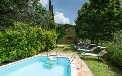 Le Volpaie 6+1: Piscina, Arbusto, Recurso, Eco Hotel, Inmuebles, Cabaña, Jardín, Hacienda, Villa, Mueble Para Exteriores