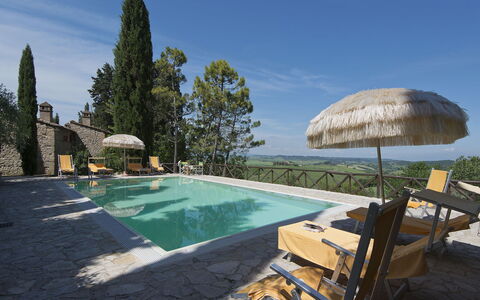 Frantusa 6+2: Casa, Inmuebles, Cabaña, Piscina, Villa, Hacienda, Pueblo, Mueble Para Exteriores, Casa De Campo