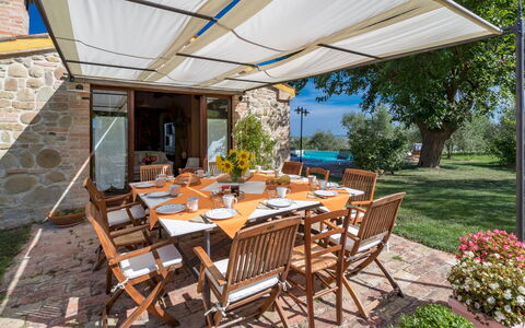 Casale Verdicchio 10+2: Mueble, Silla, Mueble Para Exteriores, Mesa, Cocina Y Comedor Mesa, Mesa Al Aire Libre, Sombra, Recurso, Jardín, Patio