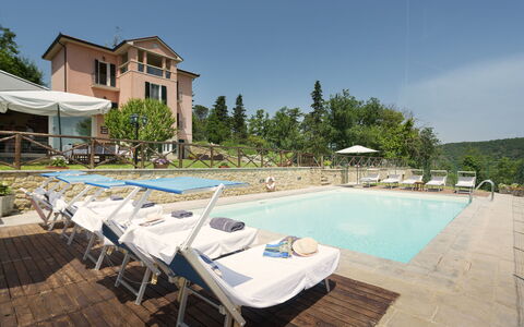 Villa Vittoria D'Anghiari 7+3: Inmuebles, Recurso, Piscina, Mueble Para Exteriores, Villa, Hacienda, Hotel, Mansión, Eco Hotel, Yarda