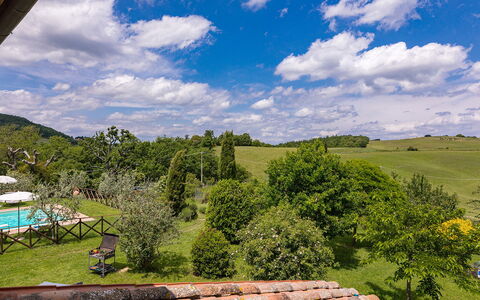 Podere Bagnolo 8: Piscina, Recurso, Eco Hotel, Inmuebles, Mueble Para Exteriores, Casa De Campo, Ocio, Villa, Césped, Jardín
