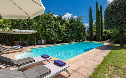 Villa Joy 6: Azul, Piscina, Recurso, Eco Hotel, Jardín, Sombra, Inmuebles, Mueble Para Exteriores, Hacienda, Paisajismo