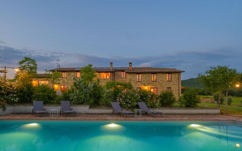 Podere Pomasciano 10: Asentamientos Humanos, Inmuebles, Casa De Campo, Villa, Eco Hotel, Piscina, Hacienda, Hotel