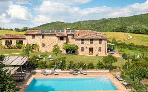 Podere Pomasciano 10: Inmuebles, Plantación, Piscina, Villa, Casa De Campo, Agricultura, Granja, Hacienda, Eco Hotel