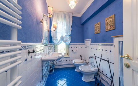 Fontespina 6: Diseño De Interiores, Piso, Suelo, Encendiendo, Arreglo De Tubería, Lámpara, Techo, Habitación, Baño, Grifo