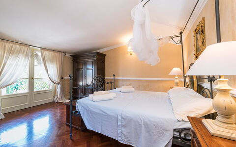 Fontespina 6: Mueble, Diseño De Interiores, Suelo, Piso, Techo, Habitación, Cama, Silla, Habitación, Departamento