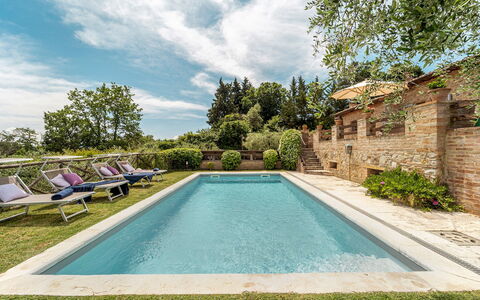 L'Oliveta 6: Piscina, Arquitectura, Arbusto, Jardín, Inmuebles, Paisajismo, Mueble Para Exteriores, Fuente De Agua, Eco Hotel, Villa