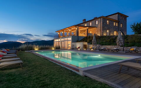 Il Poggiarellone 14: Piscina, Inmuebles, Eco Hotel, Recurso, Villa, Casa De Campo, Cordillera, Valle, Mansión, Hotel