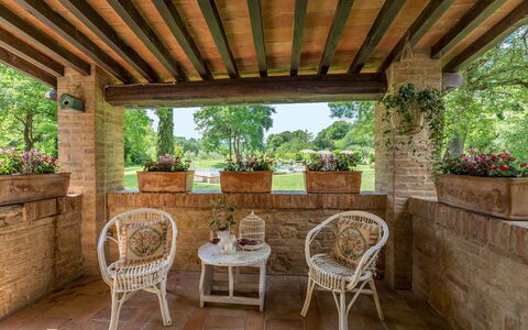 Il Molinaccio 14+2: Mueble, Mueble Para Exteriores, Mesa, Ladrillo, Silla, Maceta, Jardín, Planta De Casa, Mesa Al Aire Libre, Techo