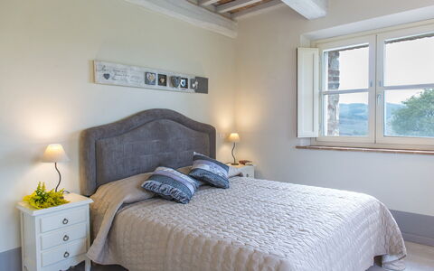 Rosa dei Venti 8: Cama, Mueble, Habitación, Lecho, Diseño De Interiores, Sábana, Linos, Madera, Habitación, Suelo