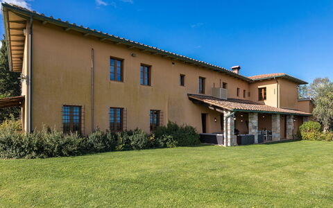 Villa Il Foramasso 10+2: Hierba, Casa, Casa, Llanura, Paisaje, El Terreno Del Lote, Barrio Residencial, Arbusto, Inmuebles