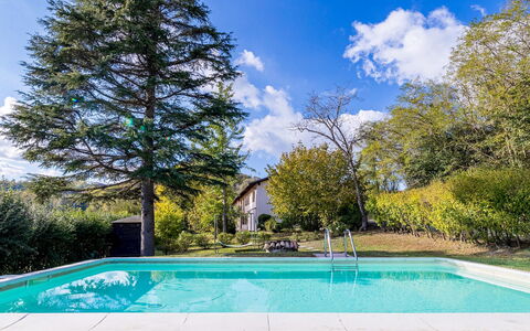 Cascina la Valle 10+2: Azul, Piscina, Jardín, Sombra, Paisajismo, Patio Interior, Reflexión, Fuente De Agua, Recurso, Eco Hotel