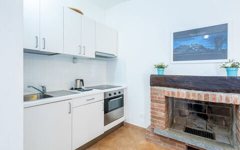 Cascina la Valle 10+2: Piso, Diseño De Interiores, Madera, Mueble, Suelo, Techo, Habitación, Departamento, Gabinetes, Cocina