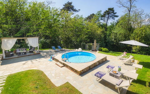 Ai Due Cuori 4: Piscina, Recurso, Mueble Para Exteriores, Mueble, Ocio, Sombra, Eco Hotel, Paraguas, Paisajismo, Silla