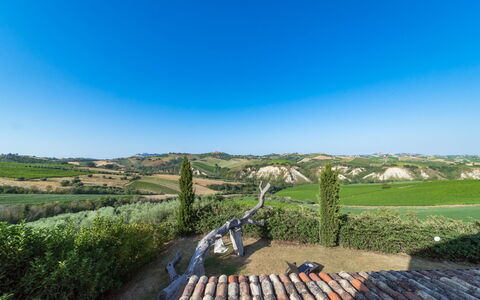 Casale Rosy 6+2: Cielo, Paisaje, Pradera, Horizonte, Llanura, El Terreno Del Lote, Área Rural, Campo, Prado, Pendiente