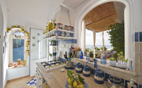 Casa Noemi 4+2: Mueble, Casa, Silla, Planta De Casa, Maceta, Cocina Y Comedor Mesa, Villa, Recurso, Cocina, Hacienda
