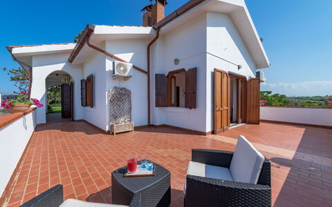 Ripari di Giobbe 6+2: Casa, Diseño, Manchas De Madera, Planta De Casa, Balcón, Villa
