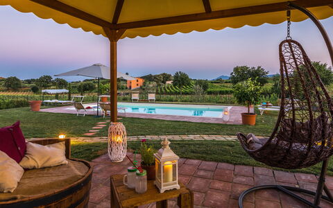 Il Grillo 10: Piscina, Jardín, Recurso, Inmuebles, Mueble Para Exteriores, Césped, Paisajismo, Eco Hotel, Hacienda, Ocio