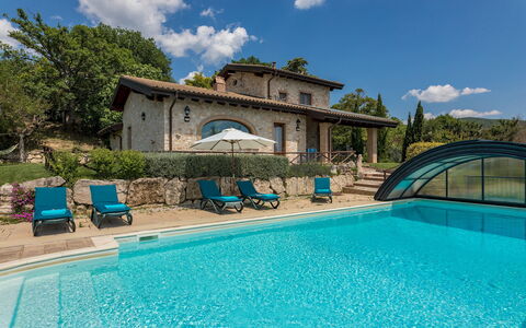 Il Casale del Nonno 8+2: Piscina, Recurso, Jardín, Mueble Para Exteriores, Inmuebles, Fuente De Agua, Villa, Hacienda, Paisajismo, Patio Interior