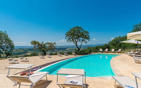 Santa Illuminata 12: Paisaje, Mueble Para Exteriores, Eco Hotel, Paisajismo, Recurso, Piscina, Plantación, Ciudad De Vacaciones