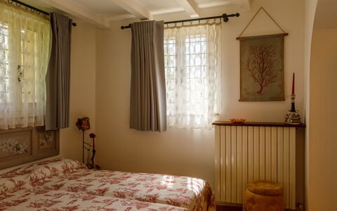 Villa Agave 8: Mueble, Pared, Diseño De Interiores, Habitación, Cama, Madera, Sábana, Textil, Lecho, Linos