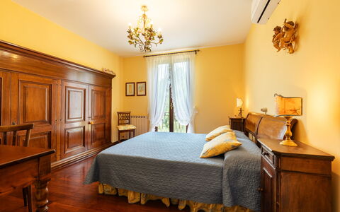 Villa Costanza 6: Mueble, Diseño De Interiores, Habitación, Cama, Madera, Piso, Habitación, Techo, Suelo, Sábana
