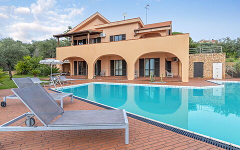 Villa Elda 6: Piscina, Recurso, Hacienda, Eco Hotel, Hotel, Villa