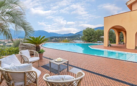 Villa Elda 6: Recurso, Piscina, Eco Hotel, Hotel, Ciudad De Vacaciones, Hacienda, Villa, Mueble Para Exteriores, Planta De Casa