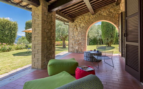 Villa Il Cedro 10+1: Arquitectura, Arco, Columna, Jardín, Hacienda, Ladrillo, Sombra, Inmuebles, Recurso, Patio