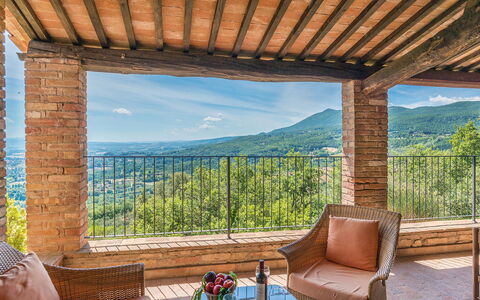 L'Alcova 8+2: Colina, Cordillera, Hill Station, Valle, Mueble Para Exteriores, Silla, Eco Hotel, Cresta, Porche, Manchas De Madera