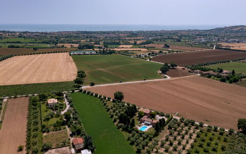 Villa Ninetta 10+1: Vista Panorámica, Llanura, Fotografía Aérea, Paisaje, Campo, El Terreno Del Lote, Plantación, Agricultura, Área Rural, Diseño Urbano