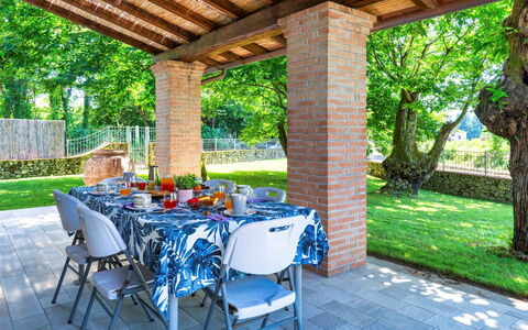 Villa Elsa 6: Mueble, Jardín, Silla, Sombra, Césped, Patio Interior, Mueble Para Exteriores, Eco Hotel, Inmuebles, Yarda