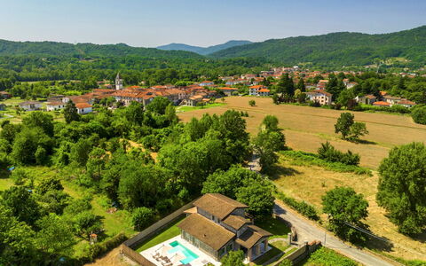 Villa Elsa 6: Barrio Residencial, Colina, Paisaje, Casa, Área Rural, El Terreno Del Lote, Asentamientos Humanos, Vista Panorámica, Suburbio, Hill Station