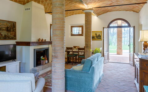 Ca' Pellicciano 8