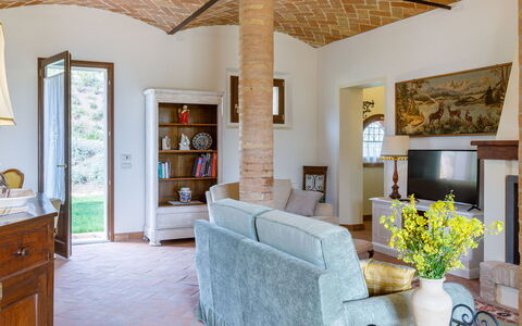 Ca' Pellicciano 8