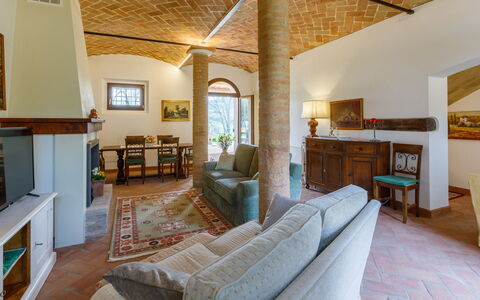 Ca' Pellicciano 8